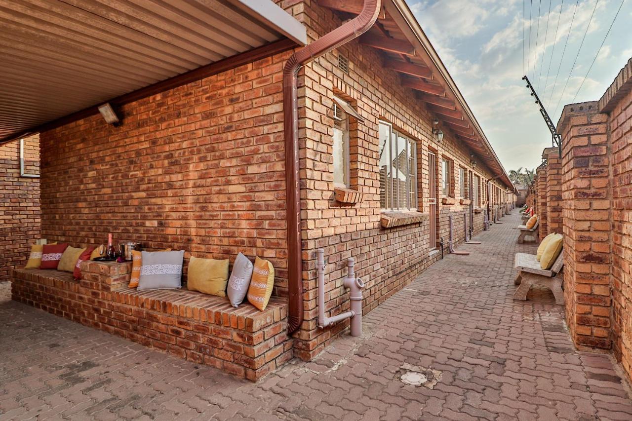Rudman Townhouses Self-Catering Accommodation Boksburg Exterior photo