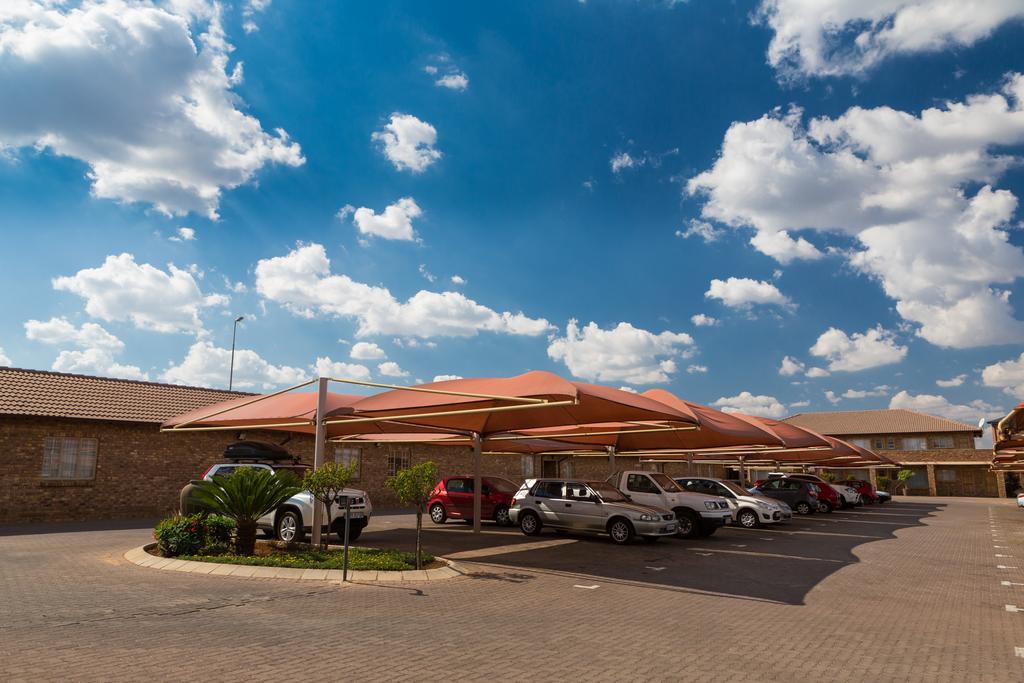Rudman Townhouses Self-Catering Accommodation Boksburg Exterior photo